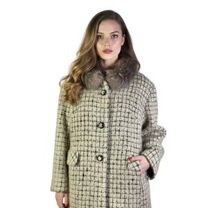 VINTAGE WOOL TWWED TRENCH COAT VINTAGE FUR VOAT CREAM BLACK  PLAID PATTERN S